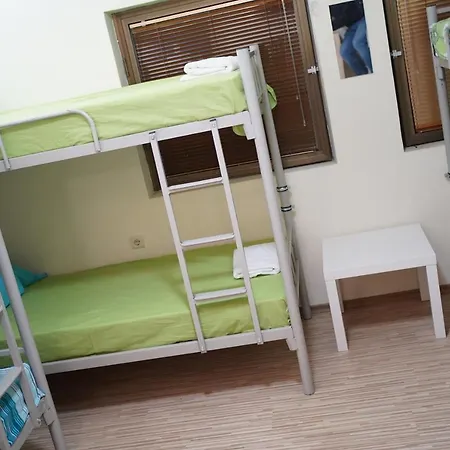 Hostel Plovdiv بيت شباب