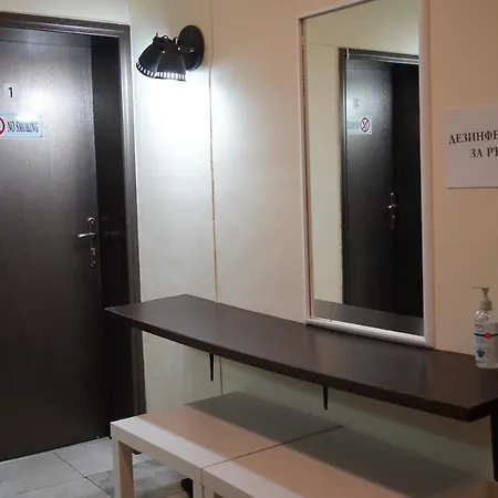 Hostel Plovdiv بيت شباب *