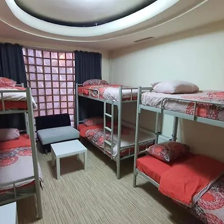 Hostel Plovdiv بلوفديف